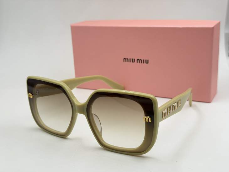 Picture of Miu Miu Sunglasses _SKUfw79616012fw